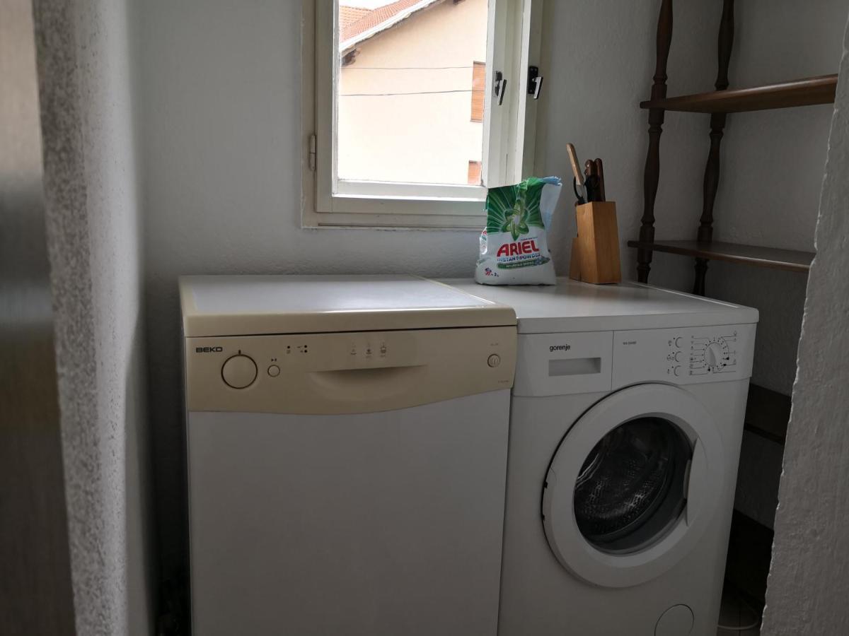 Appartamento Apartman Sana Lux Sanski Most Esterno foto